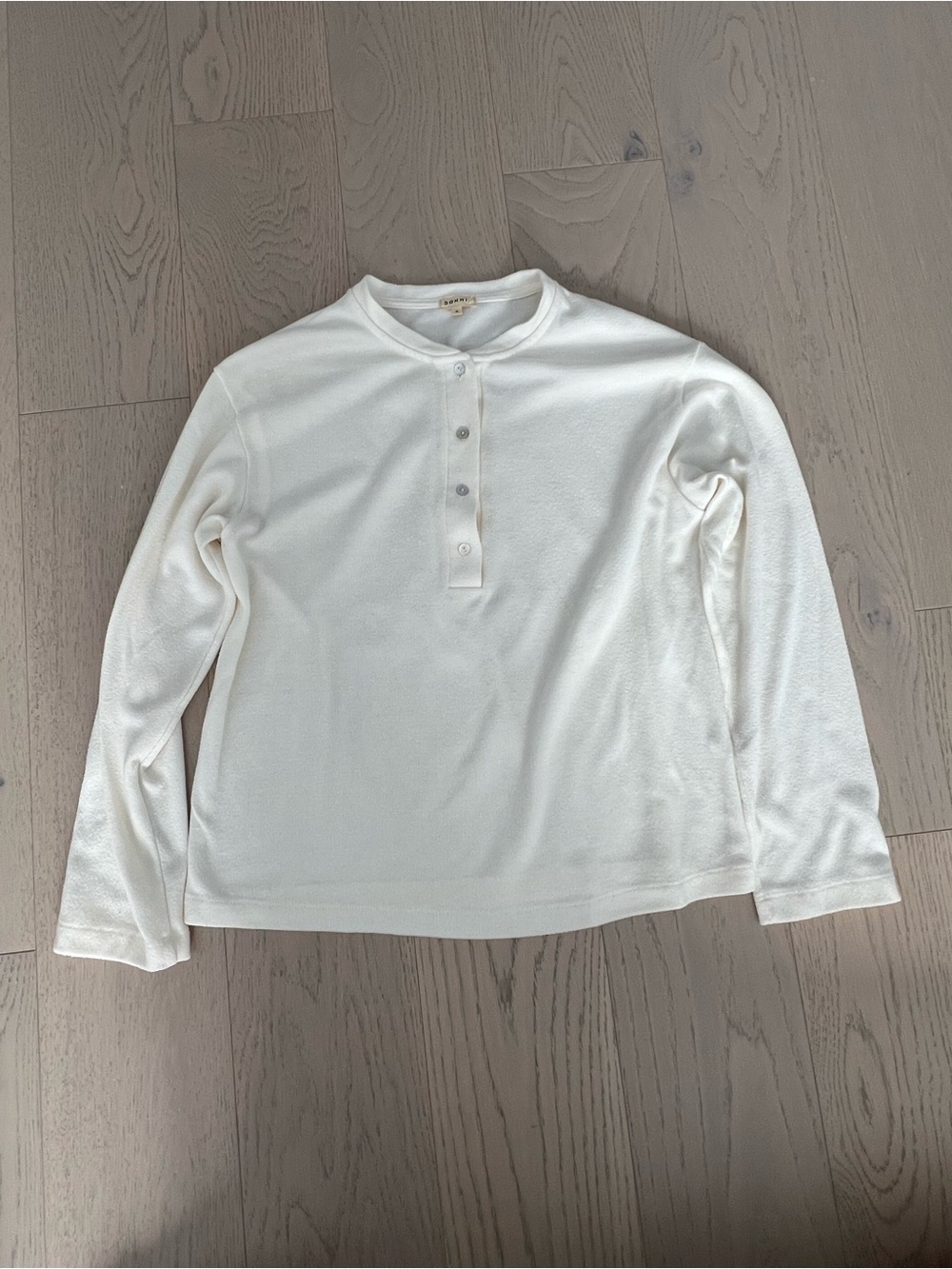 DONNI. Cream Long-Sleeve Henley Shirt